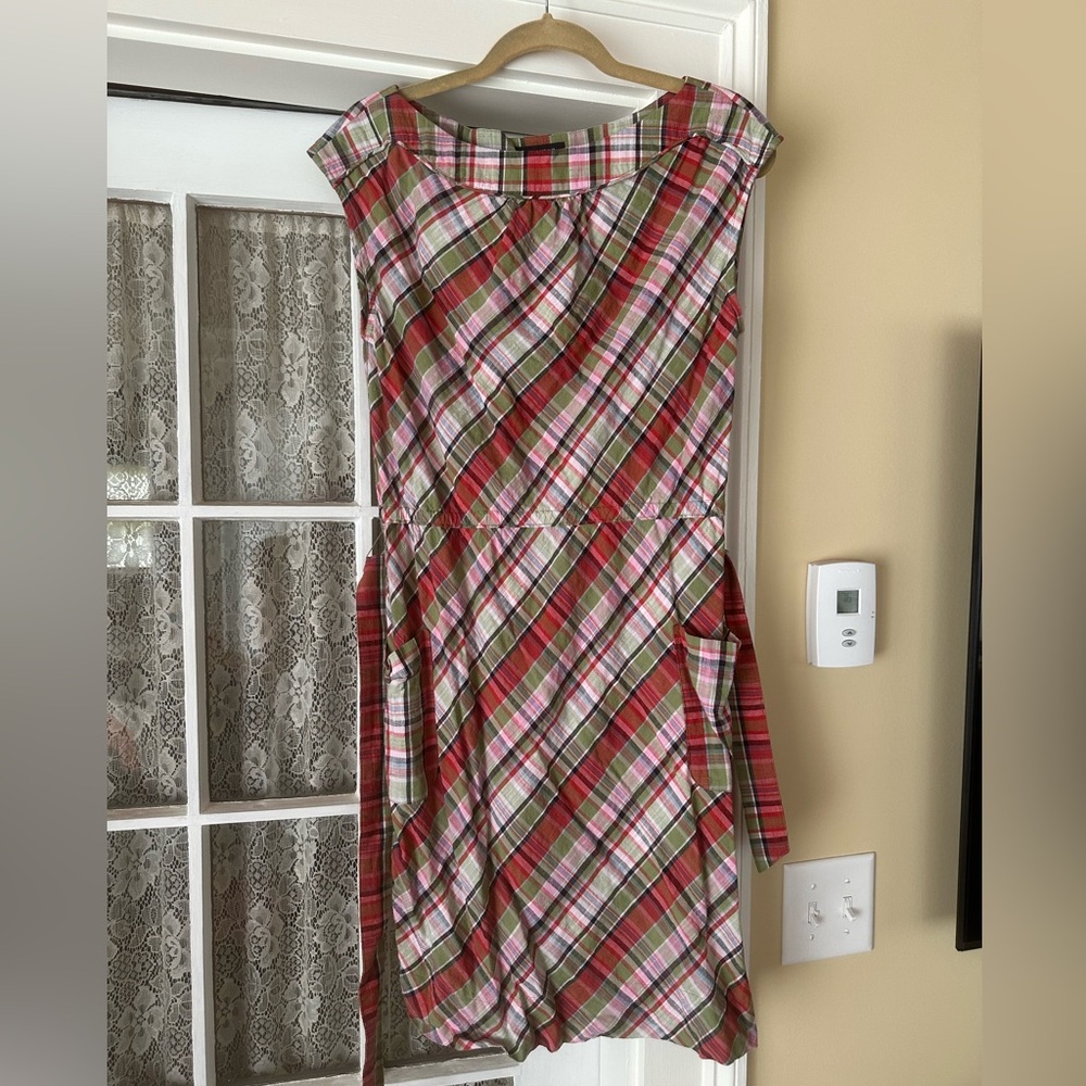 Lands End plaid cotton dress.  Size 6
